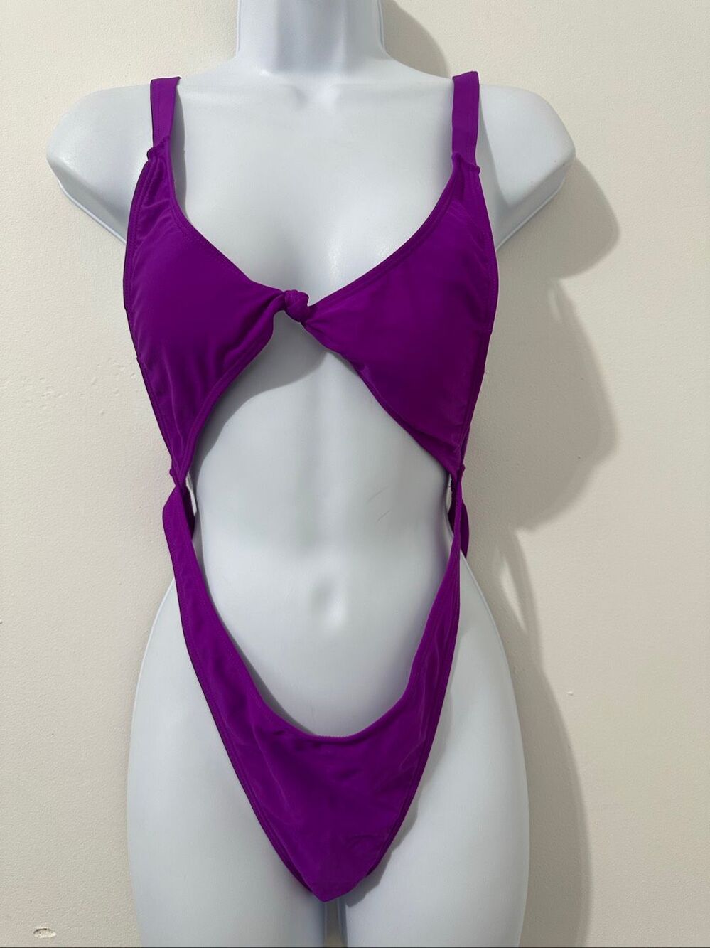 MATTE COLLECTION  FUCHSIA/PURPLE CUTOUT  SWIMSUIT- Sz M- NWOT A875